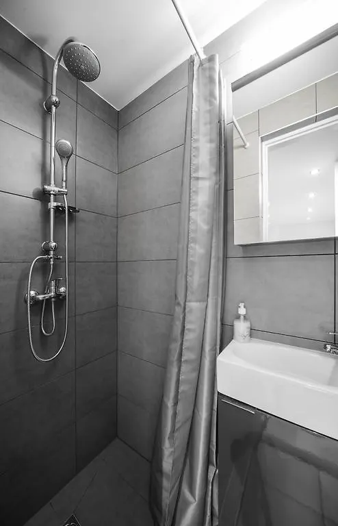 Stylish Apartment Budapest 0*,